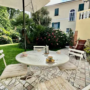 Angelina Casa Limone Vallecrosia